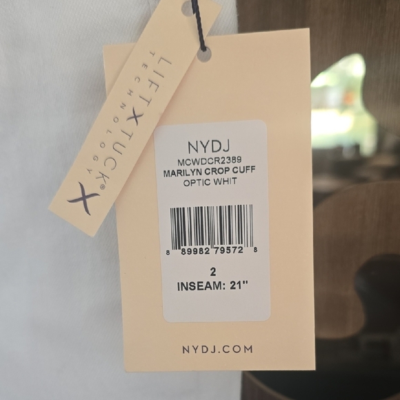 NYDJ Women's Crisp White Ankle Jeans - Picture 5 of 10